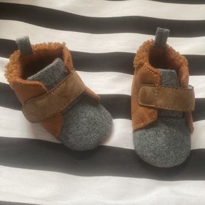 Baby Booties - 0-3 Months
